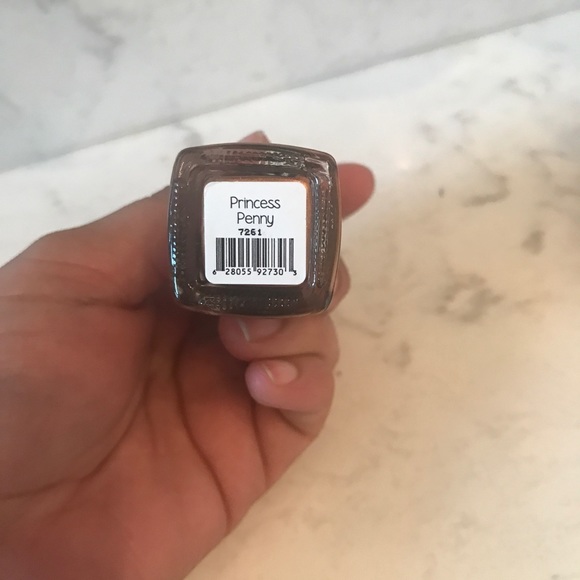 *SOLD* KL polish bundle! - Picture 5 of 5